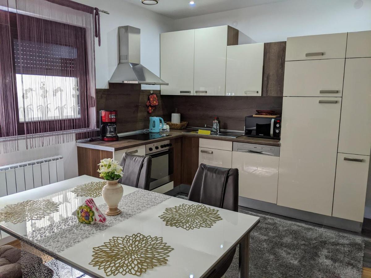 Apartmani Hrastik Bihać Esterno foto